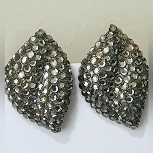Richard Kerr 1980s Swarovski crystals jeweled large clip earrings